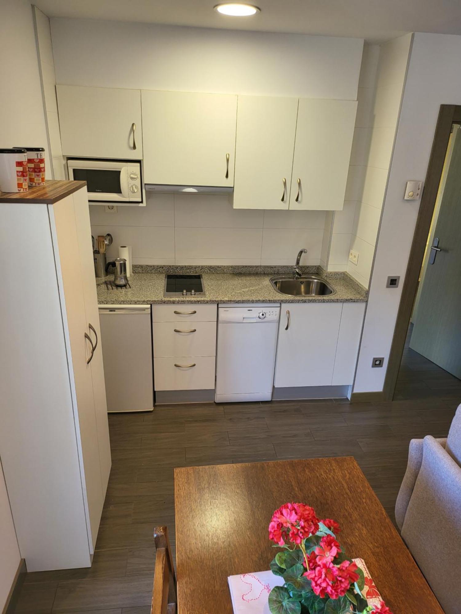 Tresanea Apartamentos イトゥレン エクステリア 写真